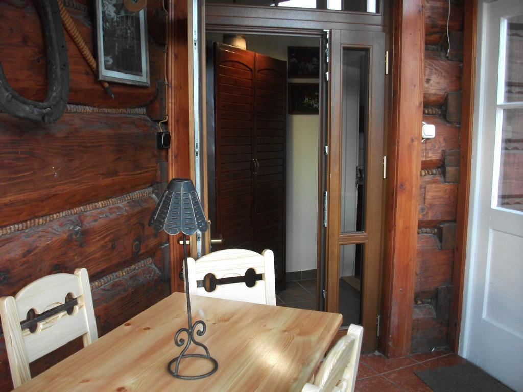 Willa Na Bani - Apartamenty I Pokoje Rabka-Zdrój Rom bilde